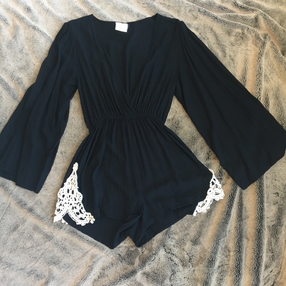 audrey | S | Black Romper lace detail bell sleeve